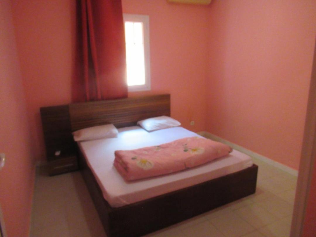 Residence Kalado Saly Buitenkant foto