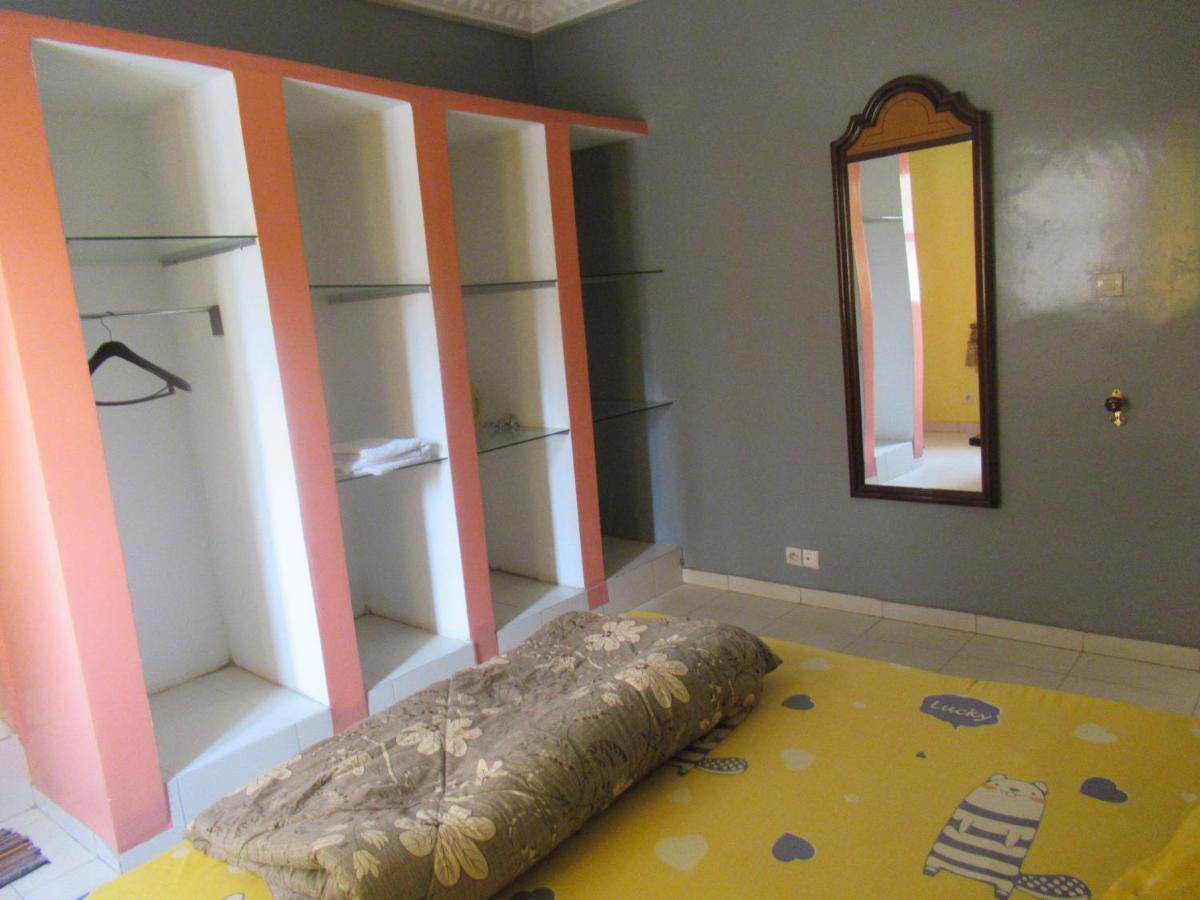 Residence Kalado Saly Buitenkant foto