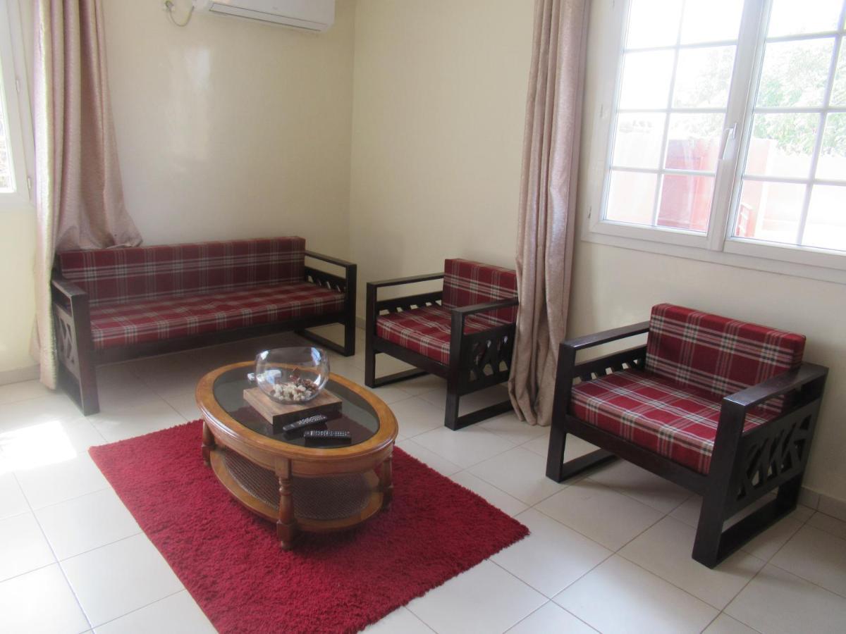 Residence Kalado Saly Buitenkant foto