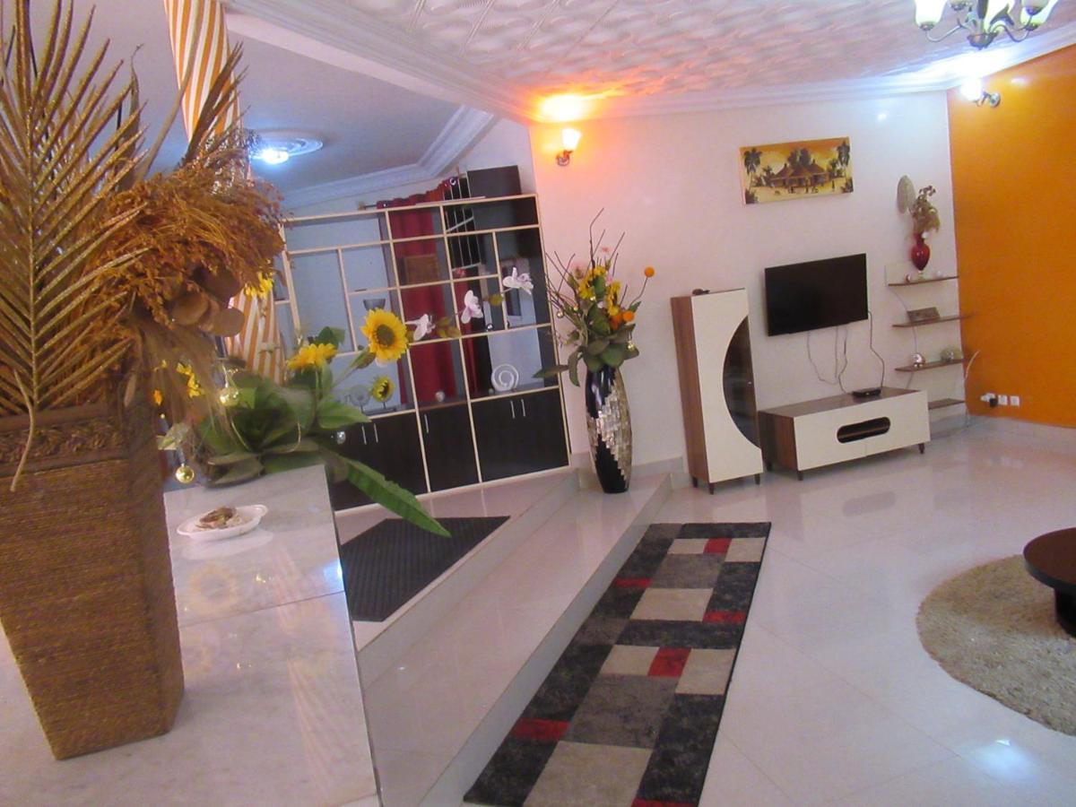 Residence Kalado Saly Buitenkant foto